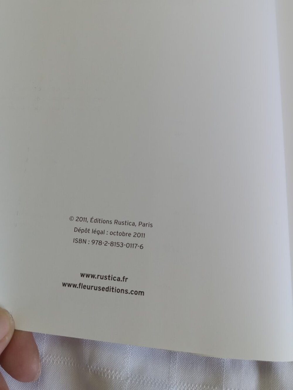 Book "Accueillir et éduquer son chaton", in French - Picture 3 of 4